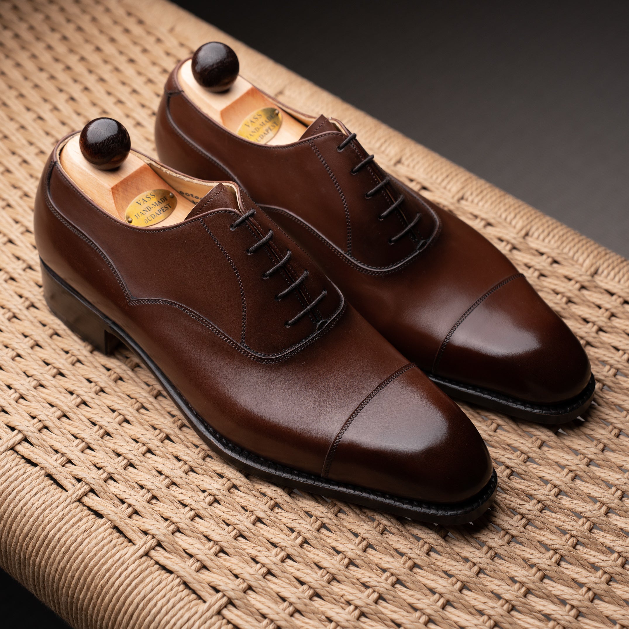 Old English - Antique Cognac Calf