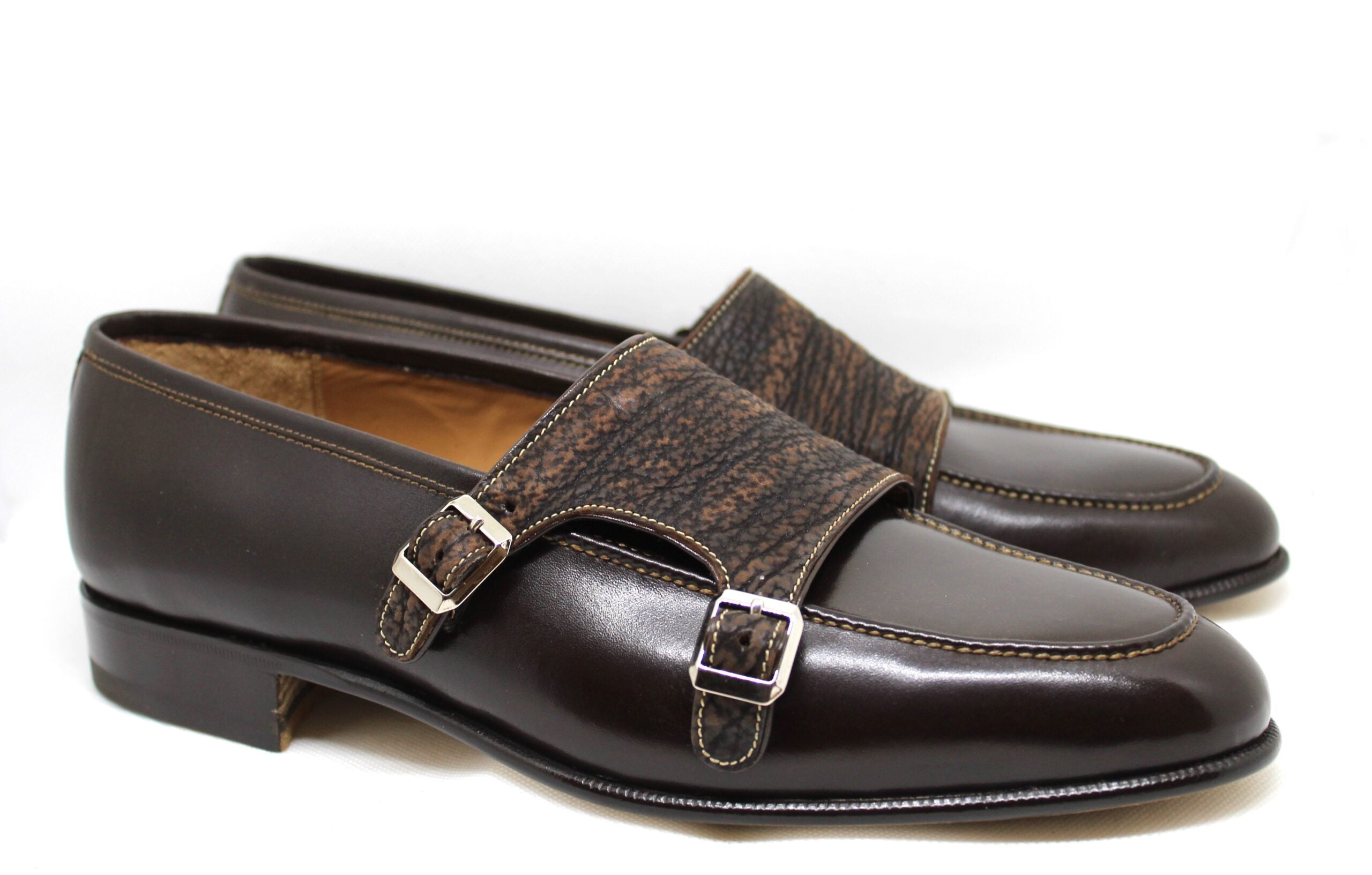 Style 4104 - Meleze Calf / Nabuk Shark Strap
