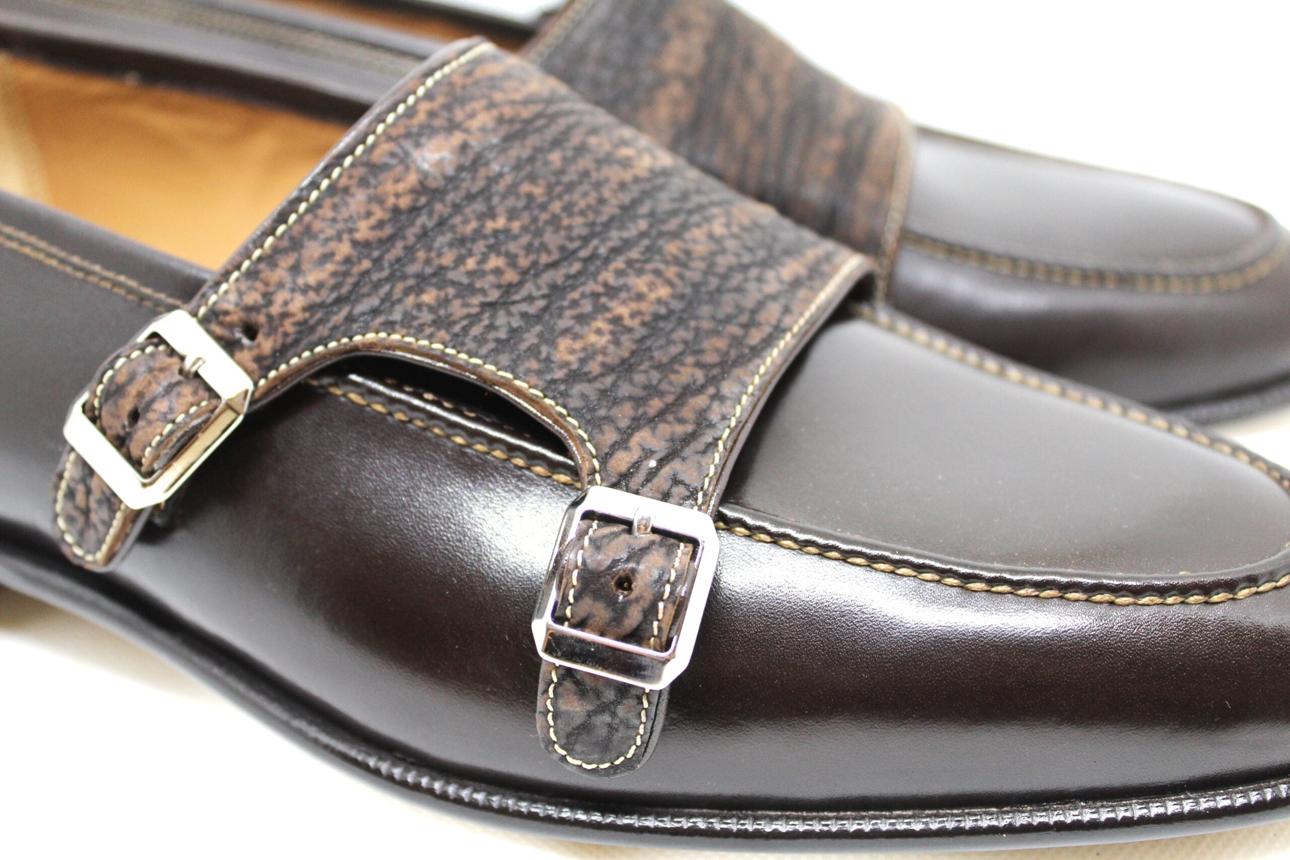 Style 4104 - Meleze Calf / Nabuk Shark Strap