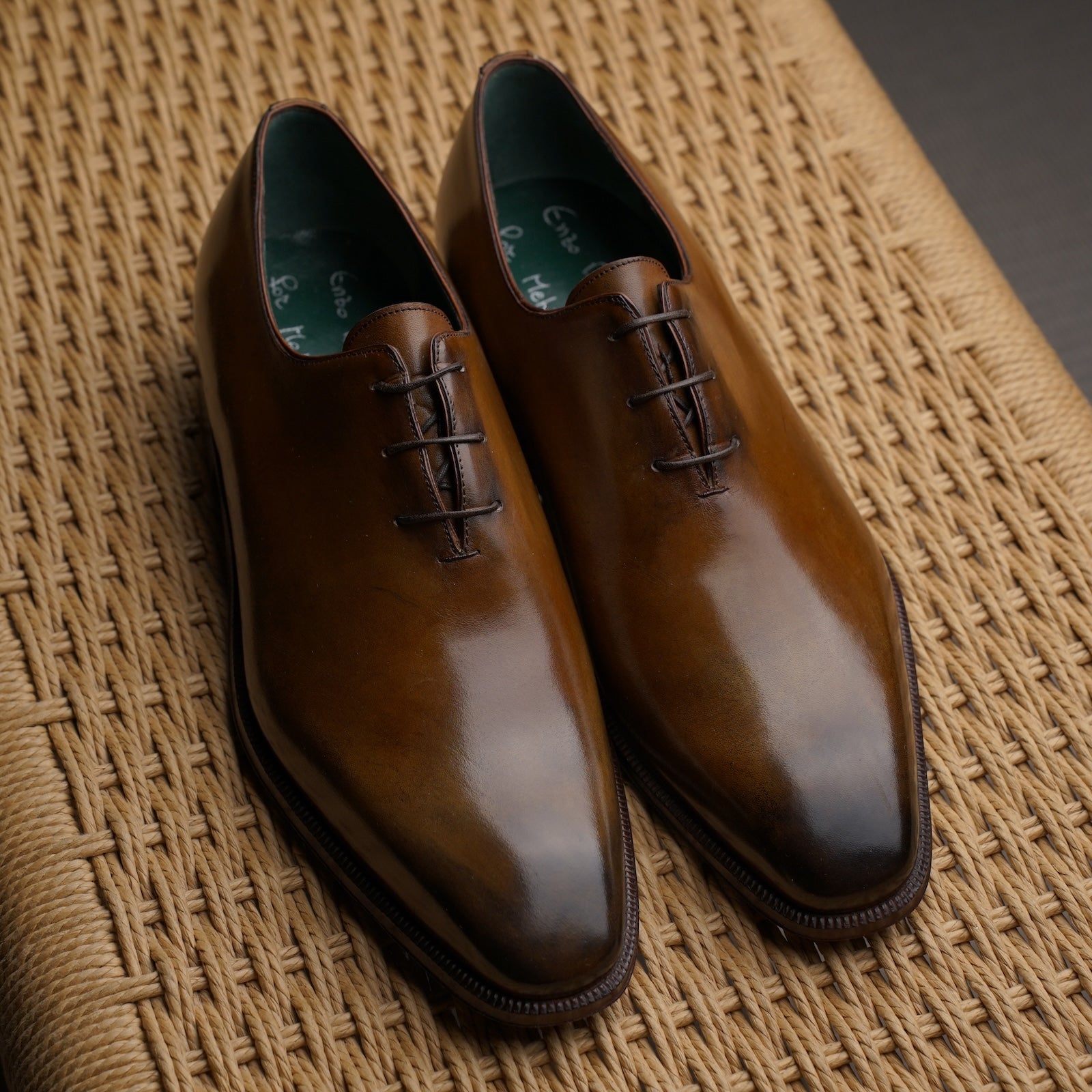 3 Eyelet Wholecut Oxford - Tobacco Calf