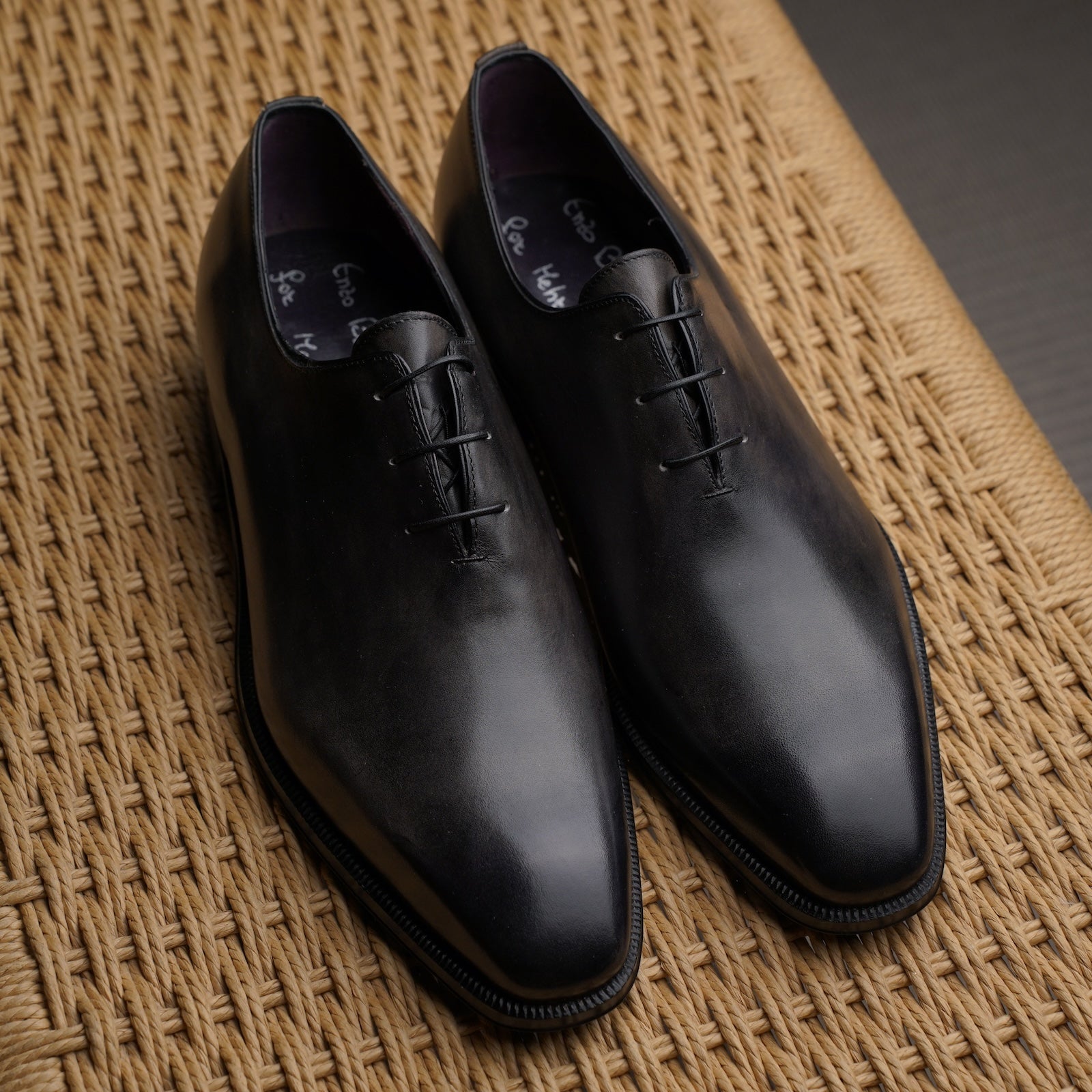 3 Eyelet Wholecut Oxford - Greyish Black Calf