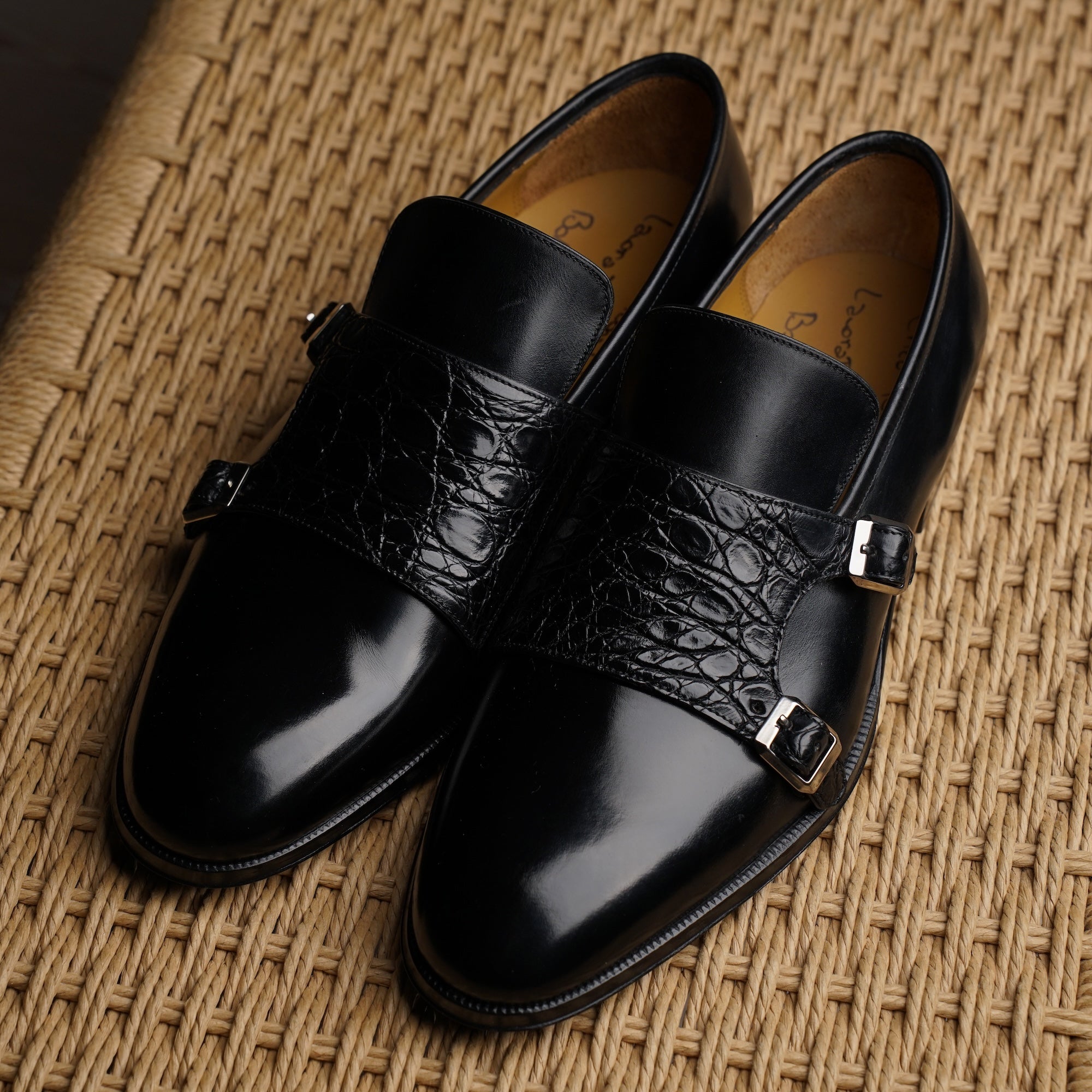 Style 3984 - Black Calf / Black Alligator