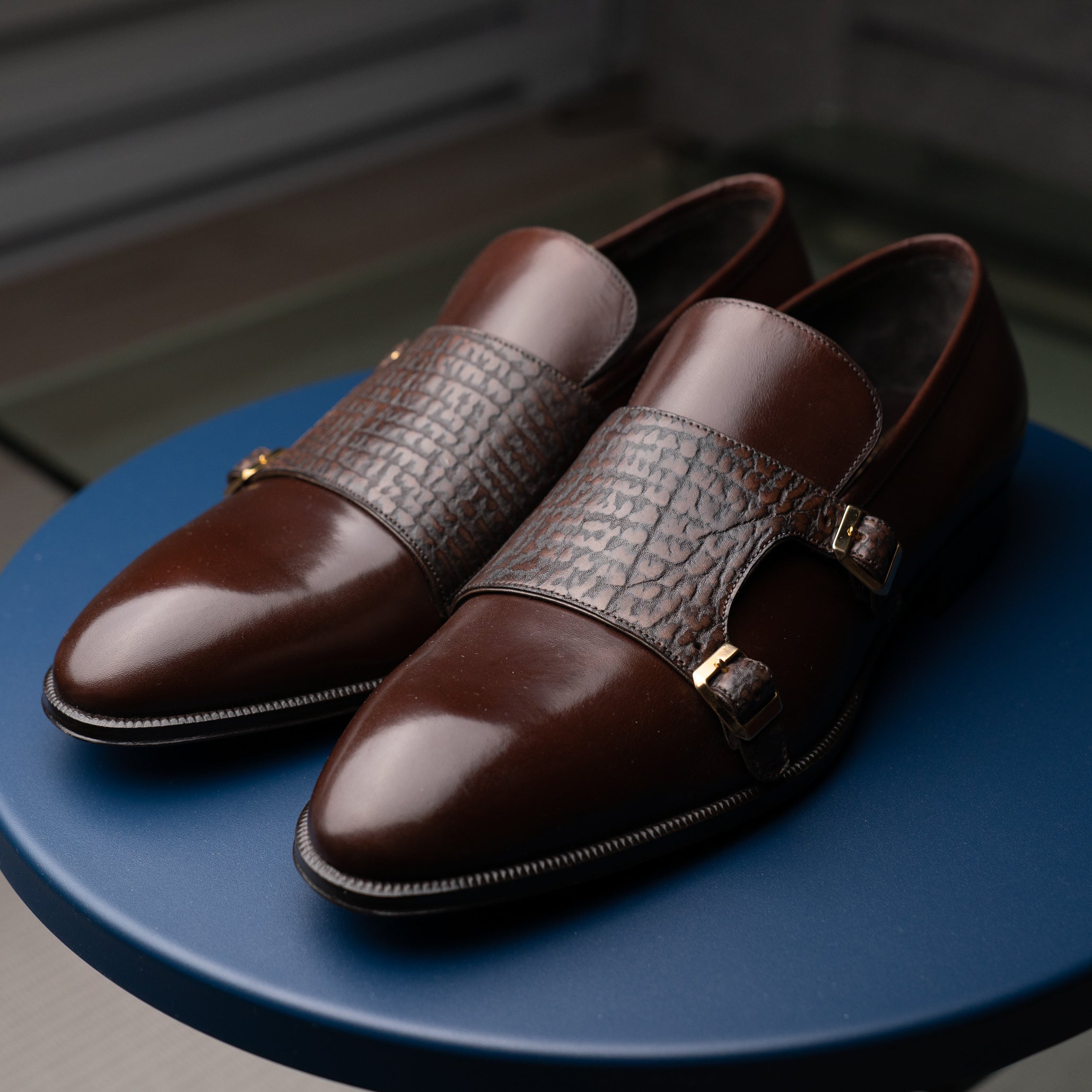 Style 3984 - Meleze Calf / Brown Shark