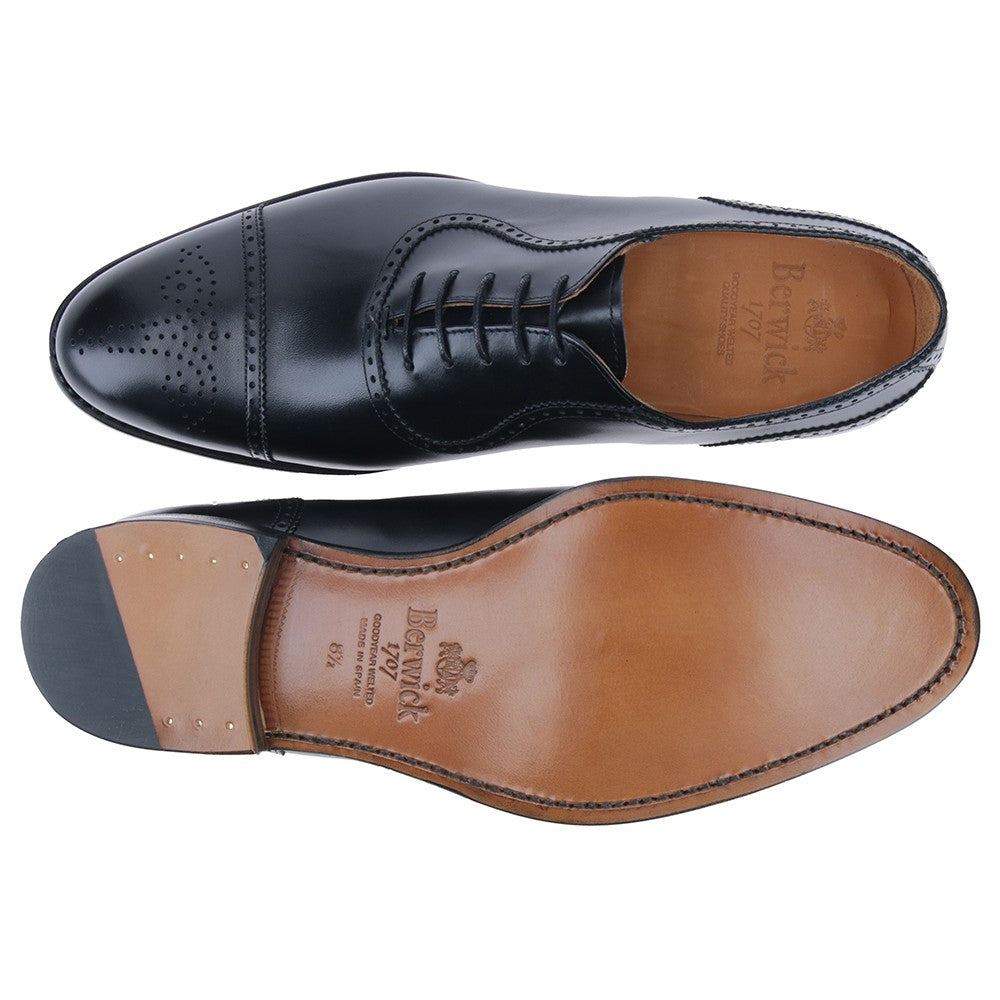Style 2509 - Black Calf