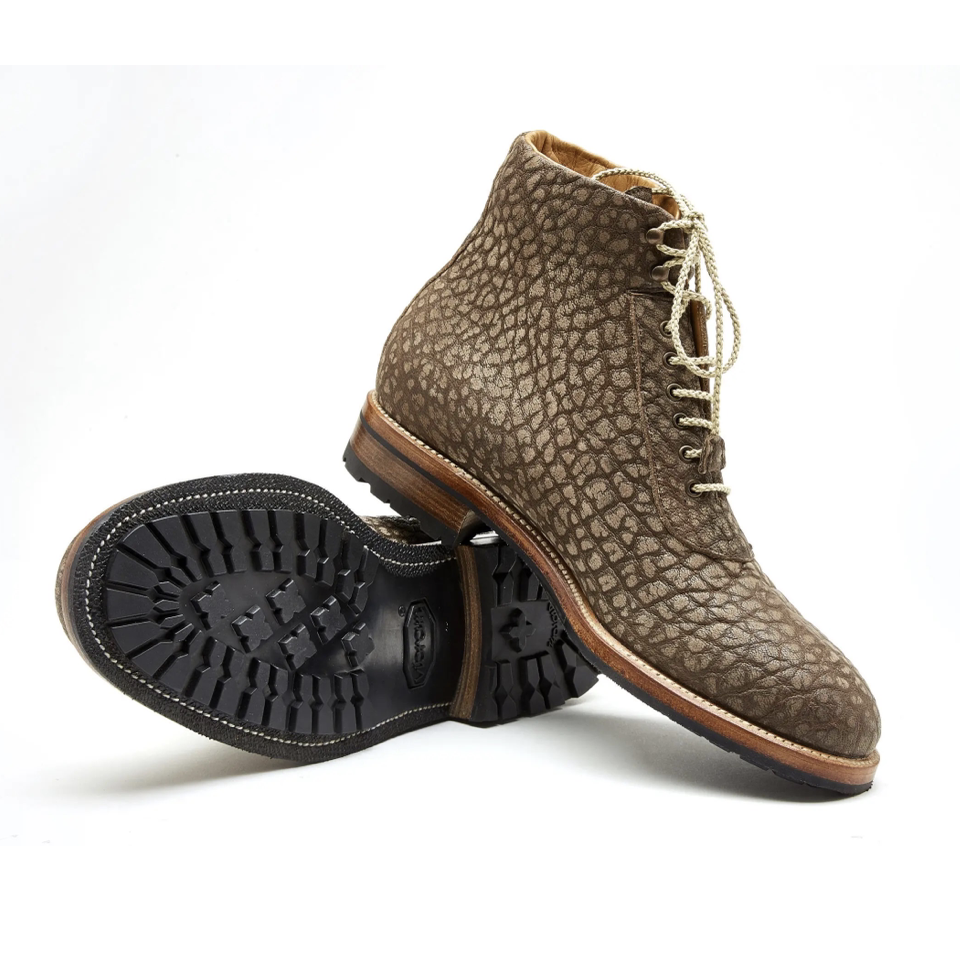 Style 4055 - Nabuk Bison