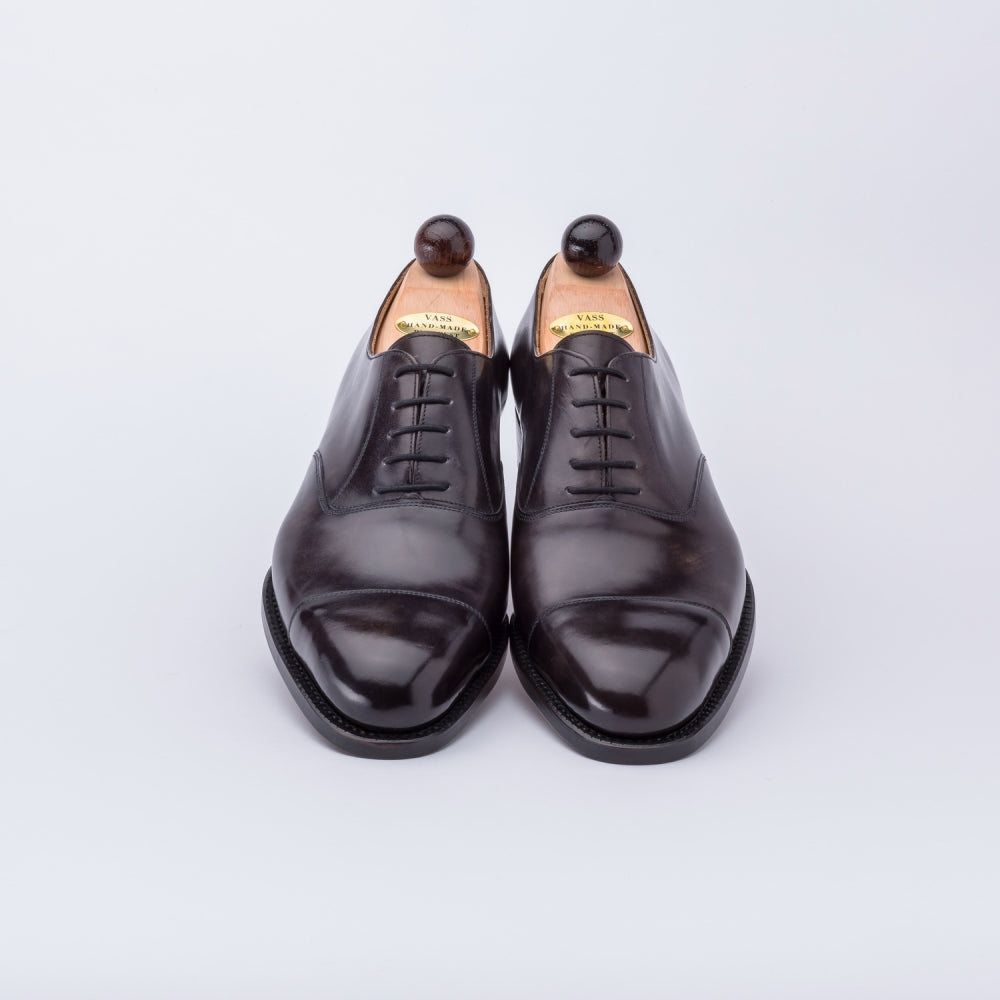 Style 1052 - Grey Museum Calf
