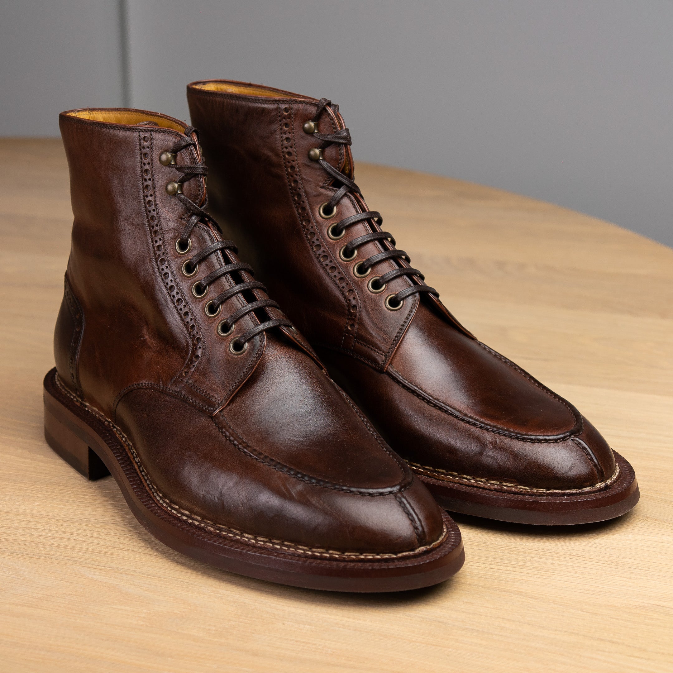 Style 4009 - Nuntucket Dark Brown
